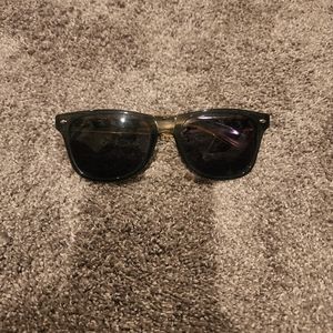 Tilly's sunglasses